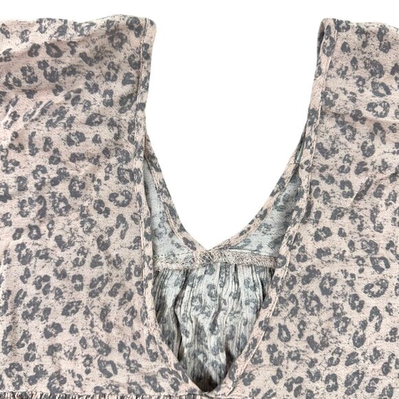White Birch Leopard Print Babydoll Blouse - Picture 5 of 9